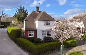 Photo 14- click for photo gallery